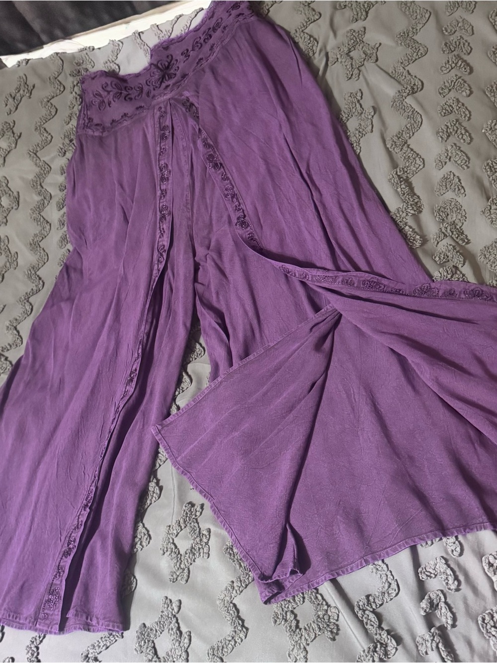 Just Cruisin Boho Purple Embroidered Slit Palazzo Pants Free Size